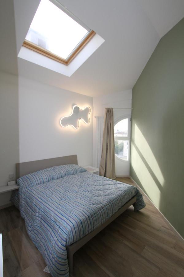 Attico Arrighi Apartment Лука Екстериор снимка
